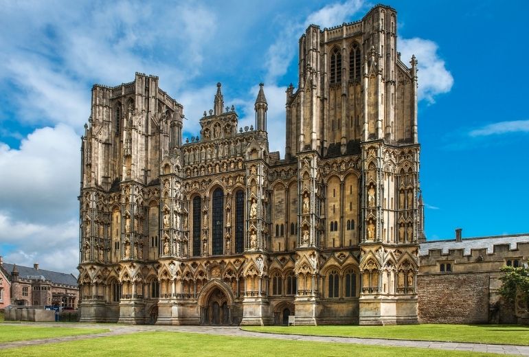 wells cathedral summer.jpg